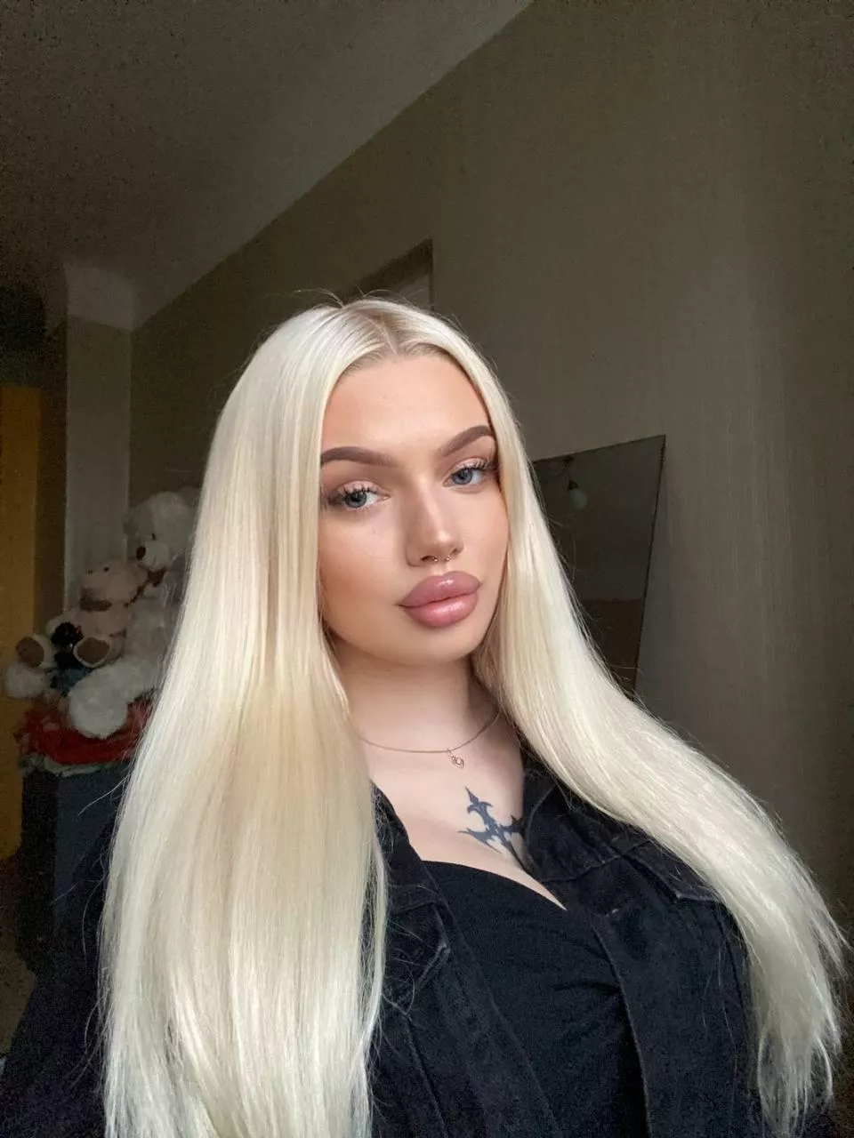 Can I leave my lipstick stains all over your body?