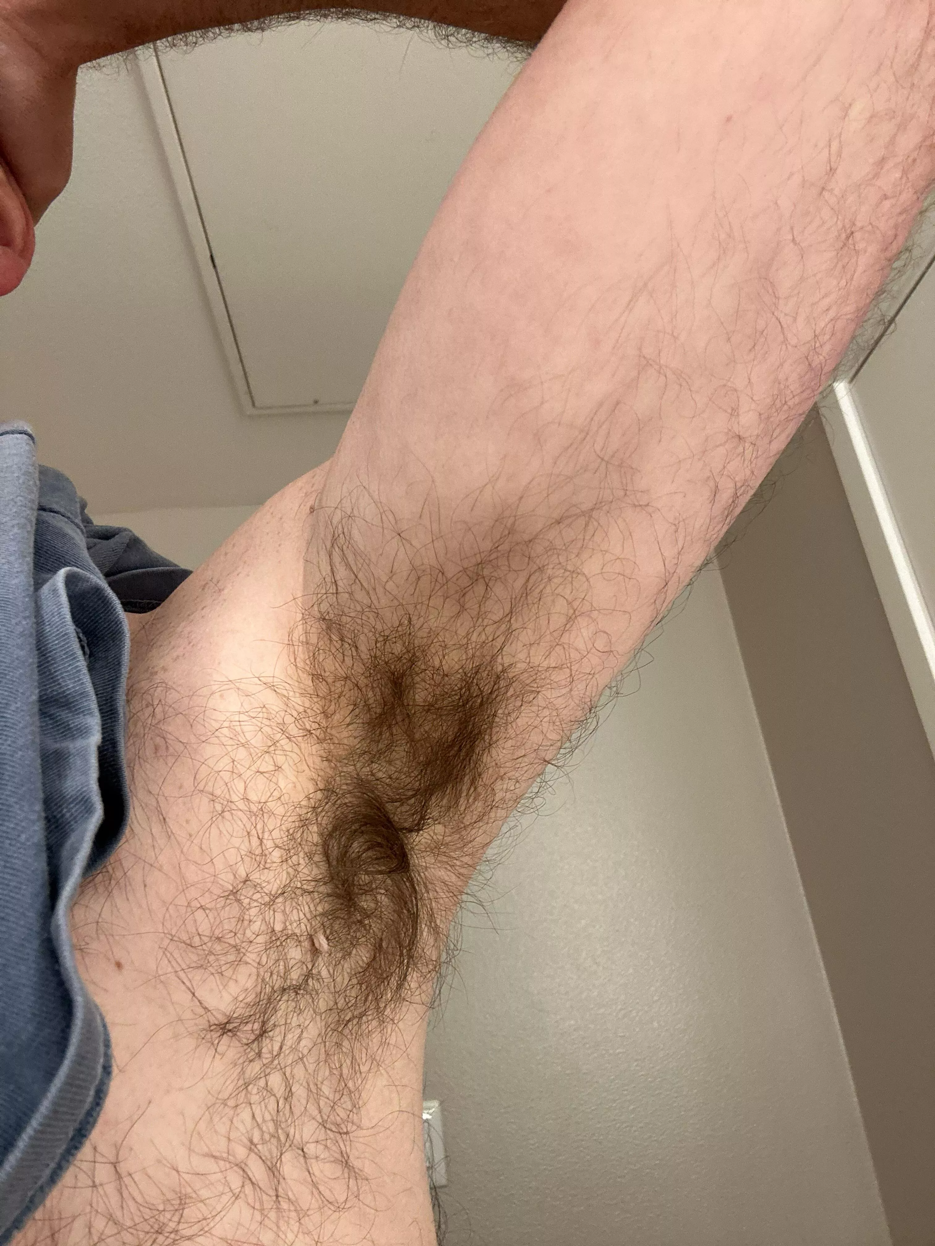 Cum here and lick it up 