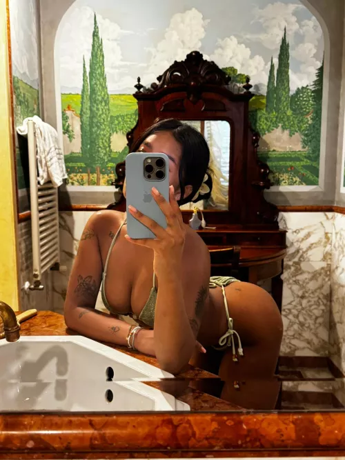 I'll decide if we fuck if you reply here your age