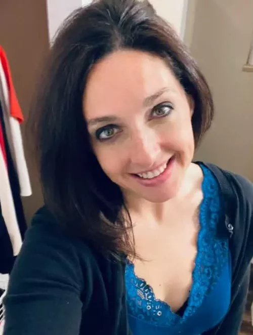 I’m 40. Fuck or pass?
