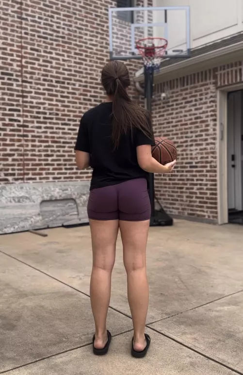 let's shoot some hoops together :)