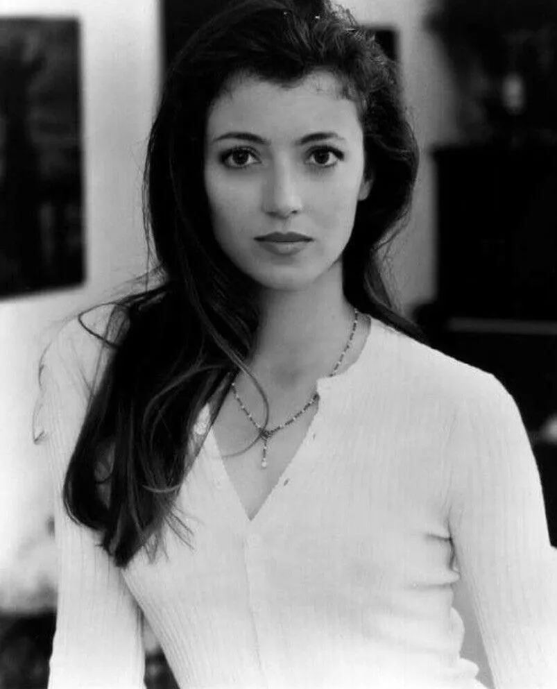 Mia Sara