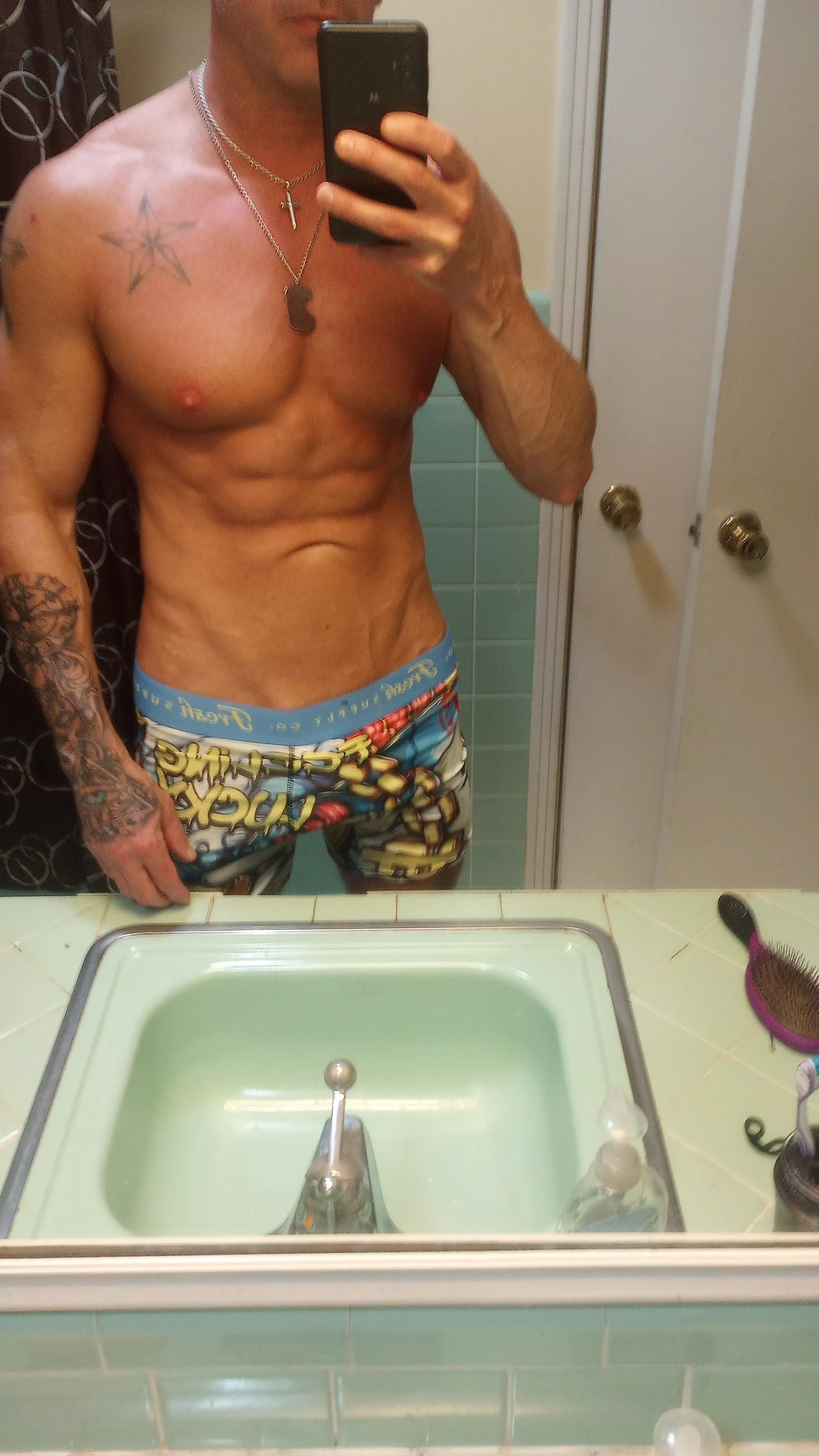 Question for the ladies. Boxers or boxer briefs?