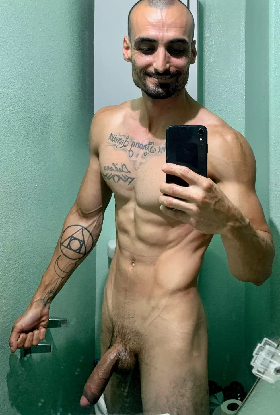 The s[m]ile on my face when im in deep.