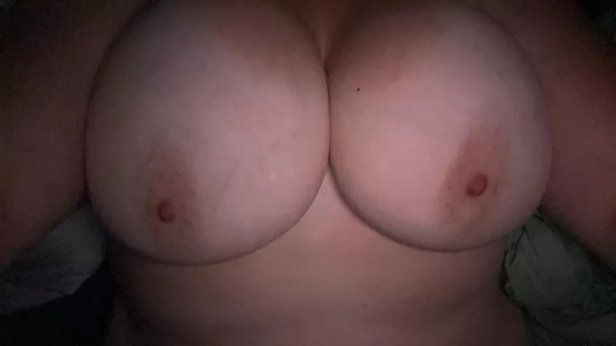 Who wants my tits bouncing in your face while you fuck me??