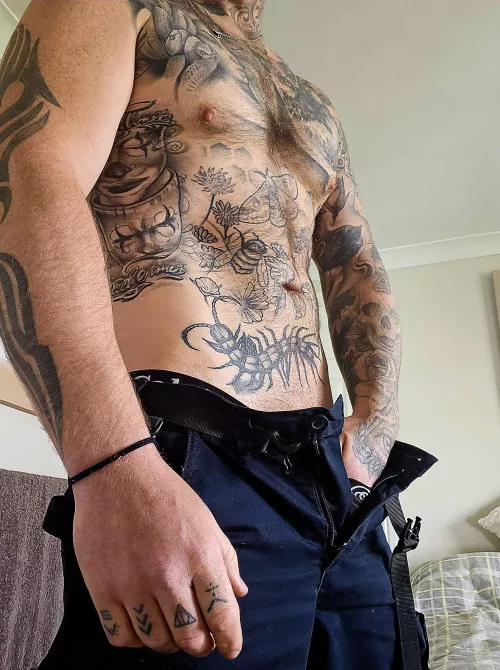 Would you play with a sweaty blue collar daddy??