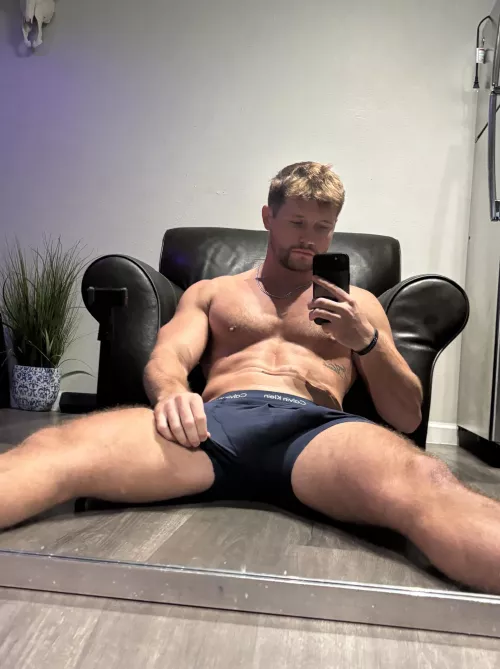 First time posting on this Sub, me and my 1 eyed snake are happy to be here❤️ (24)