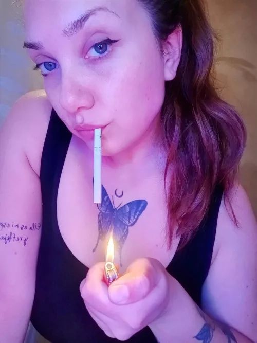 Hey baby, are you up for a smoke today? I have a delicious smoke smell all over me