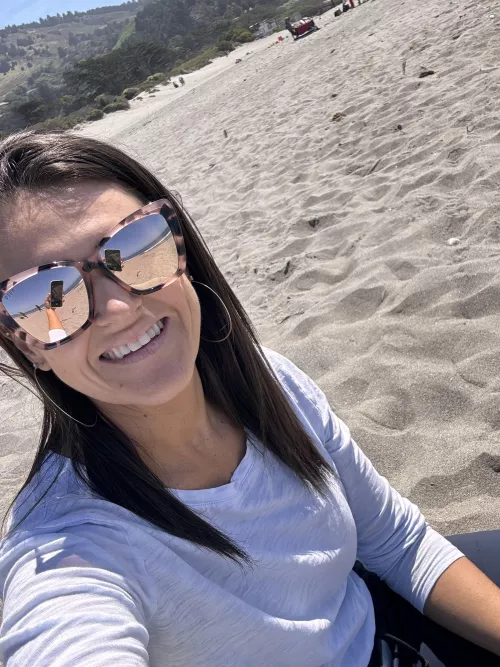 [F] not much beats a beach day 