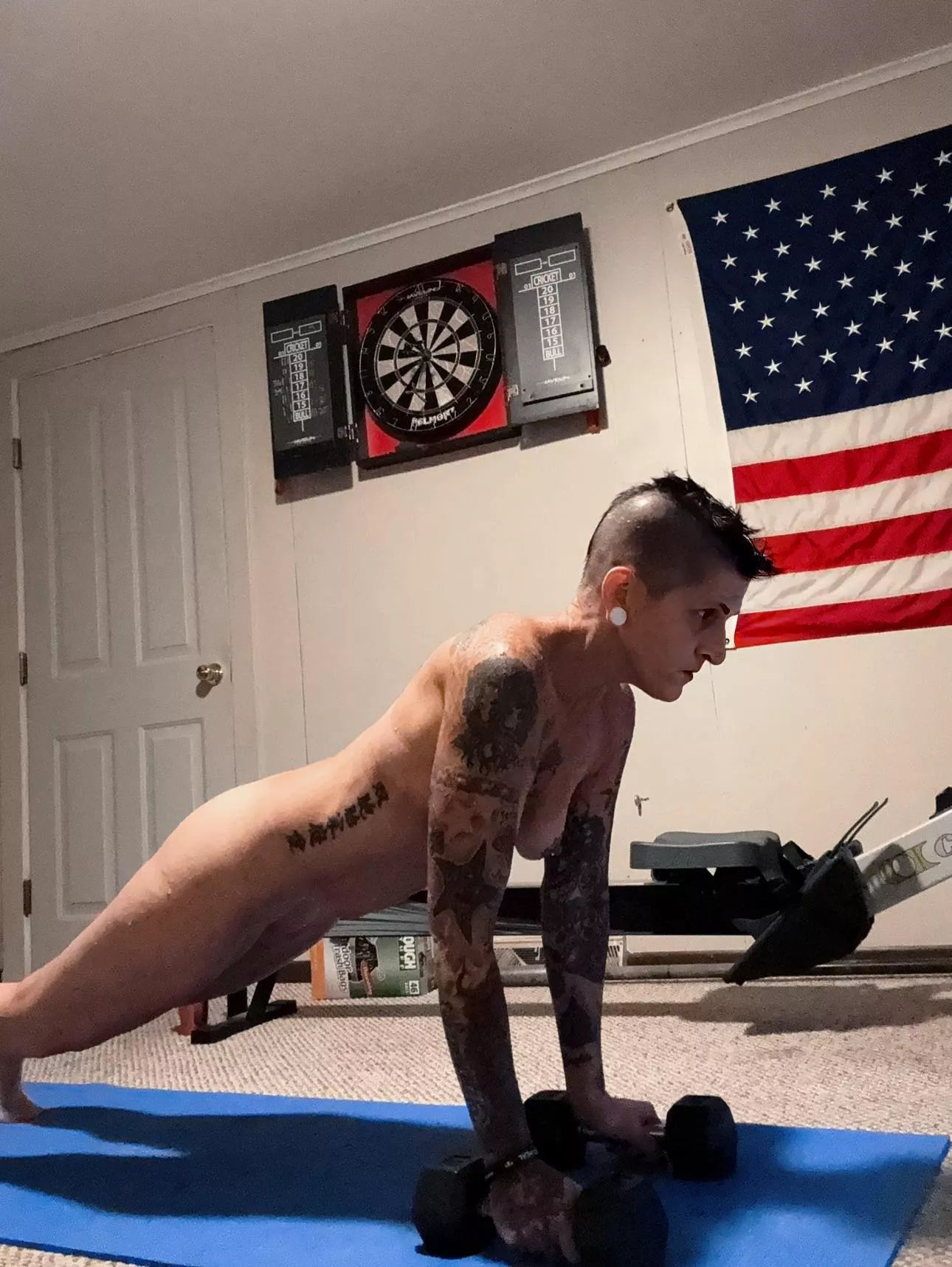 Getting my workout in 😎