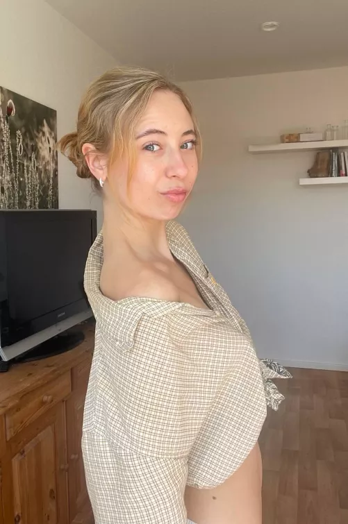 i am feeling classy today 18F