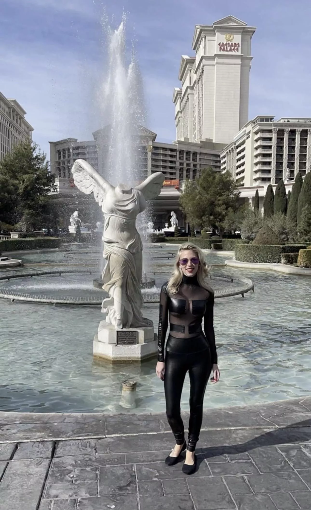 I wanted everyone on the strip who saw me to know that I am a slut and that I am available...wonder if it worked ;-)