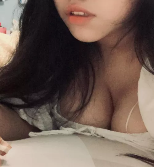 I wanted to show some cleavage off <3