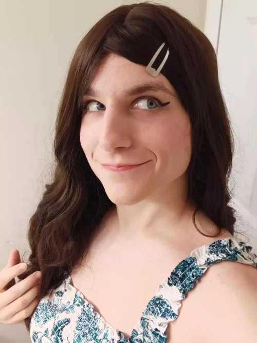 I've been told I have pretty eyes :)