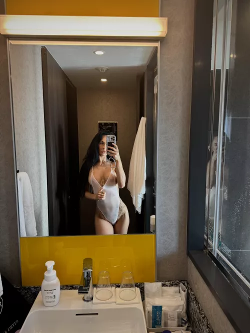 Milfs. Would you still fuck me? 