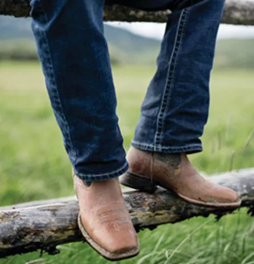 Need Help Finding Similar Square Toe Boots (Check Comments)