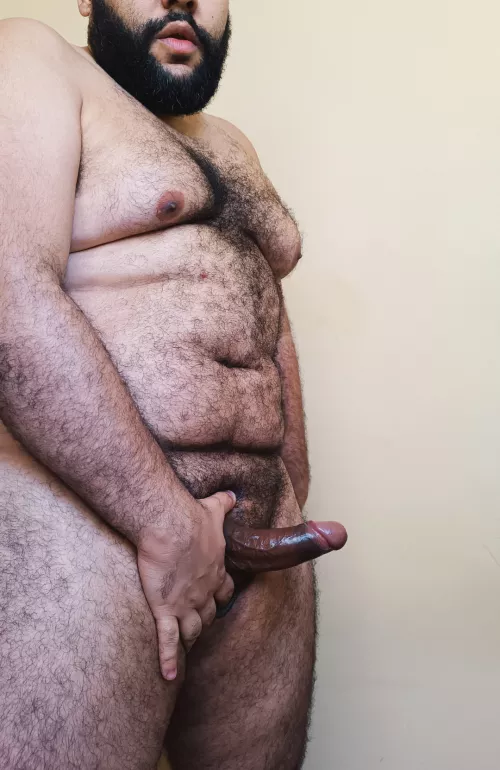 Need some attention down here. Any volunteer?