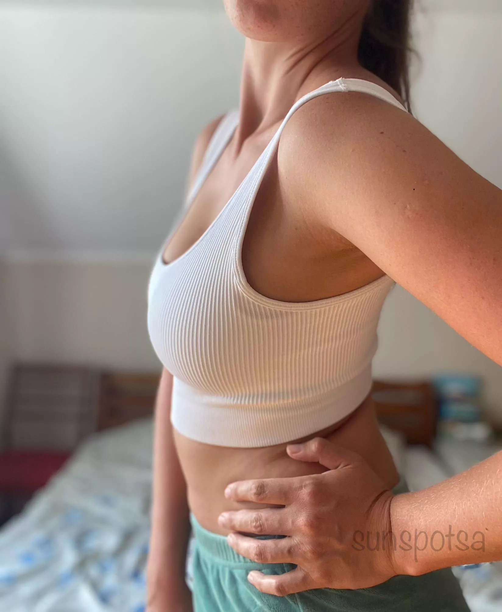 The top squeezed my chest tightly