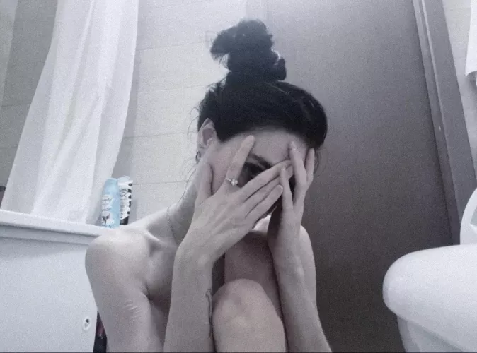 …. ( 𖦹‸𖦹)..