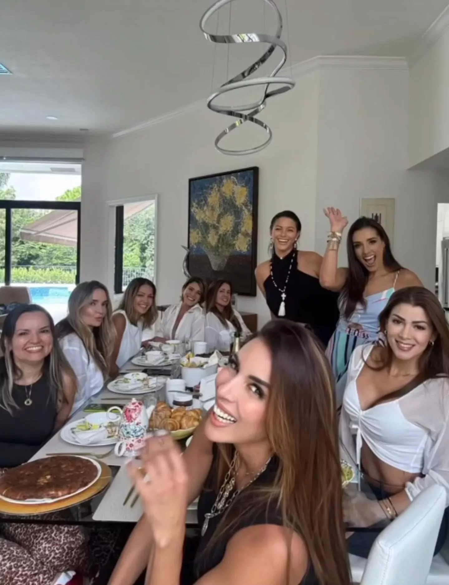 Hot Latinas MILFs Miami Style 