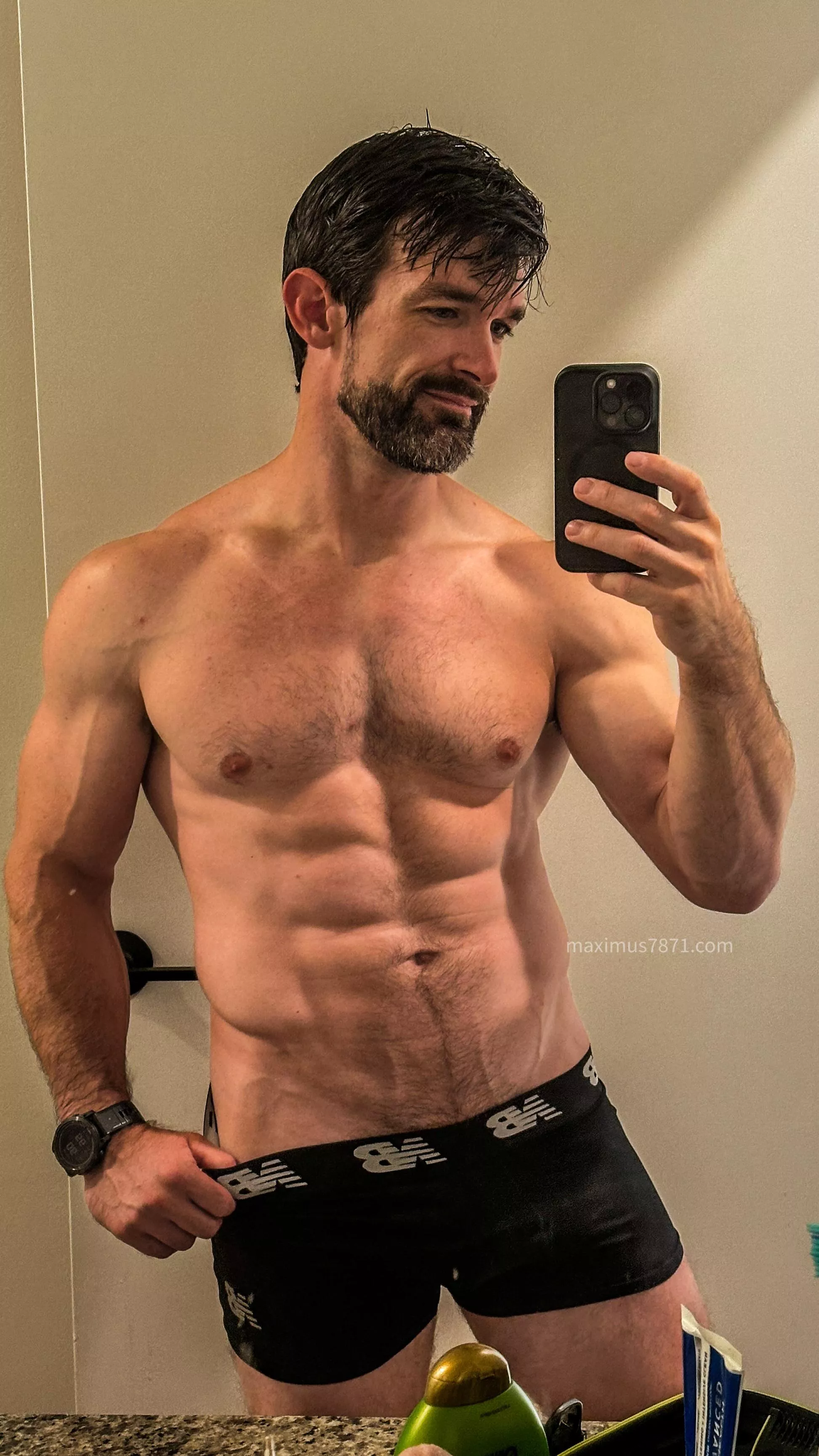 I was having some cravings last night. Beer, ice cream, and debauchery 😈