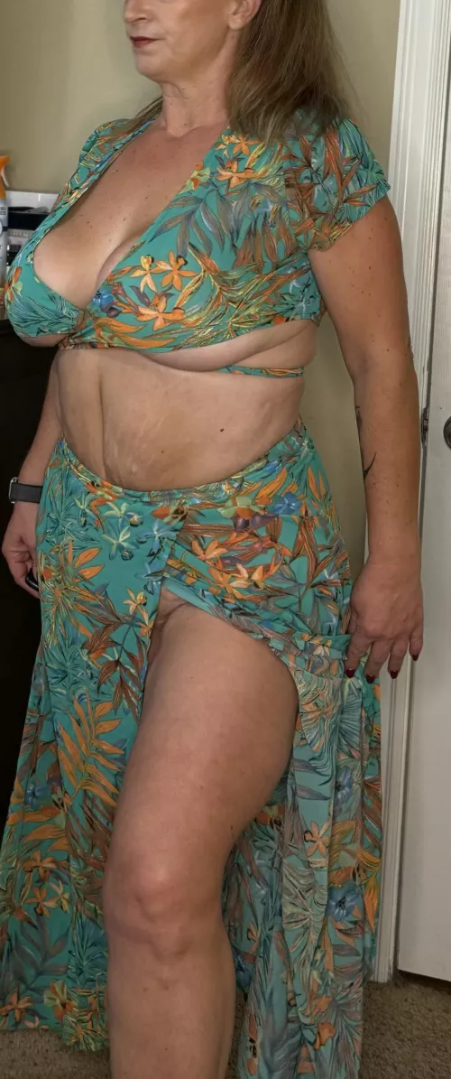 Just slide it to the side and feast