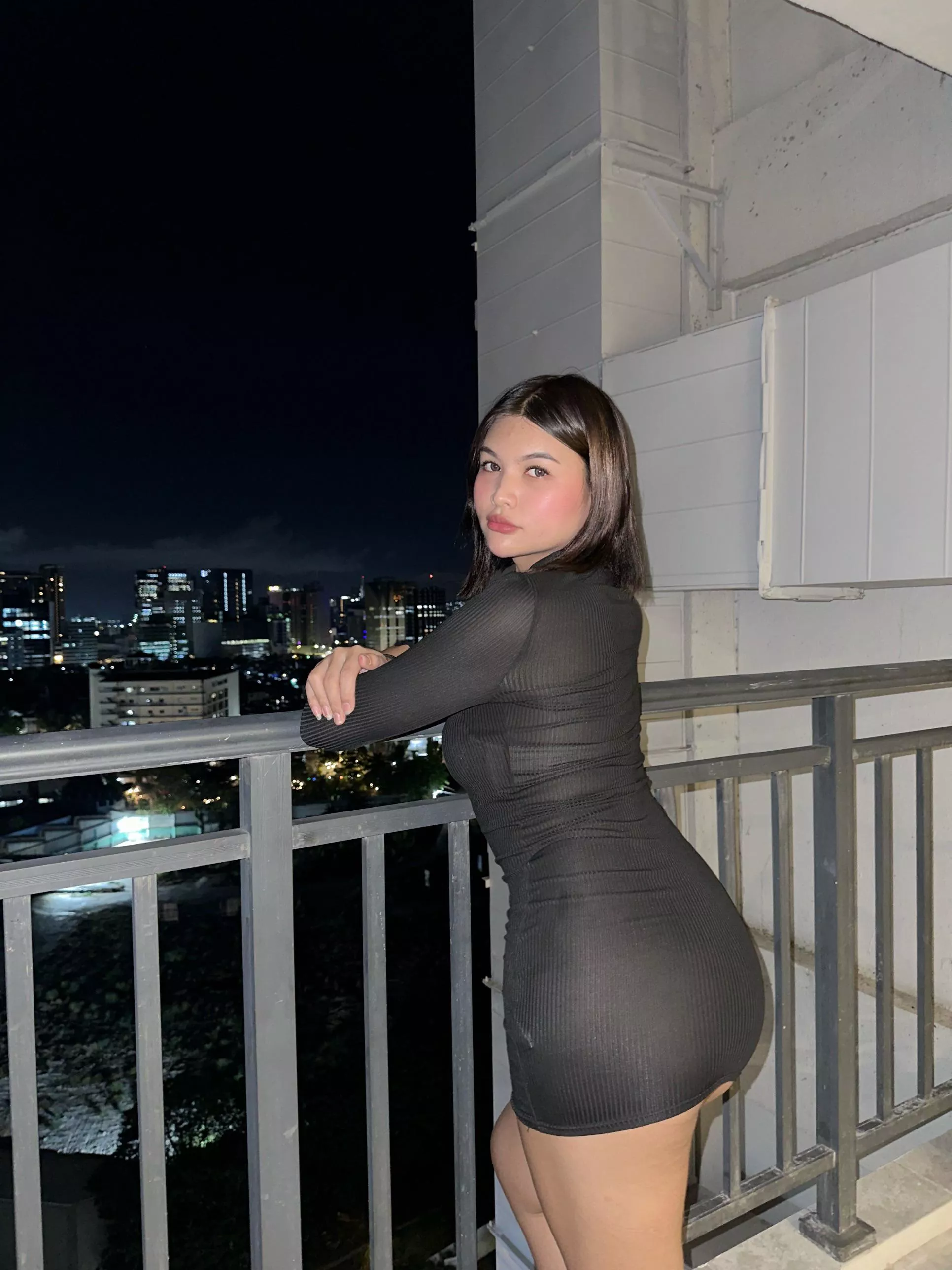 passable enough for u to take me out on a date? 