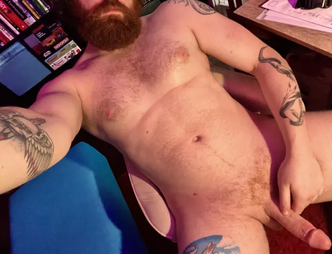 Tall guys are built for climbing 