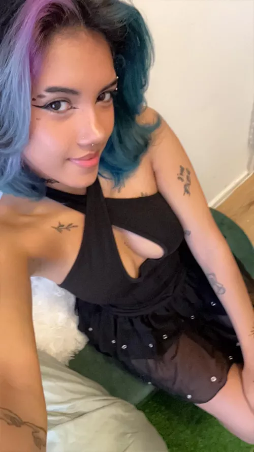 Alt cutie with tattoos