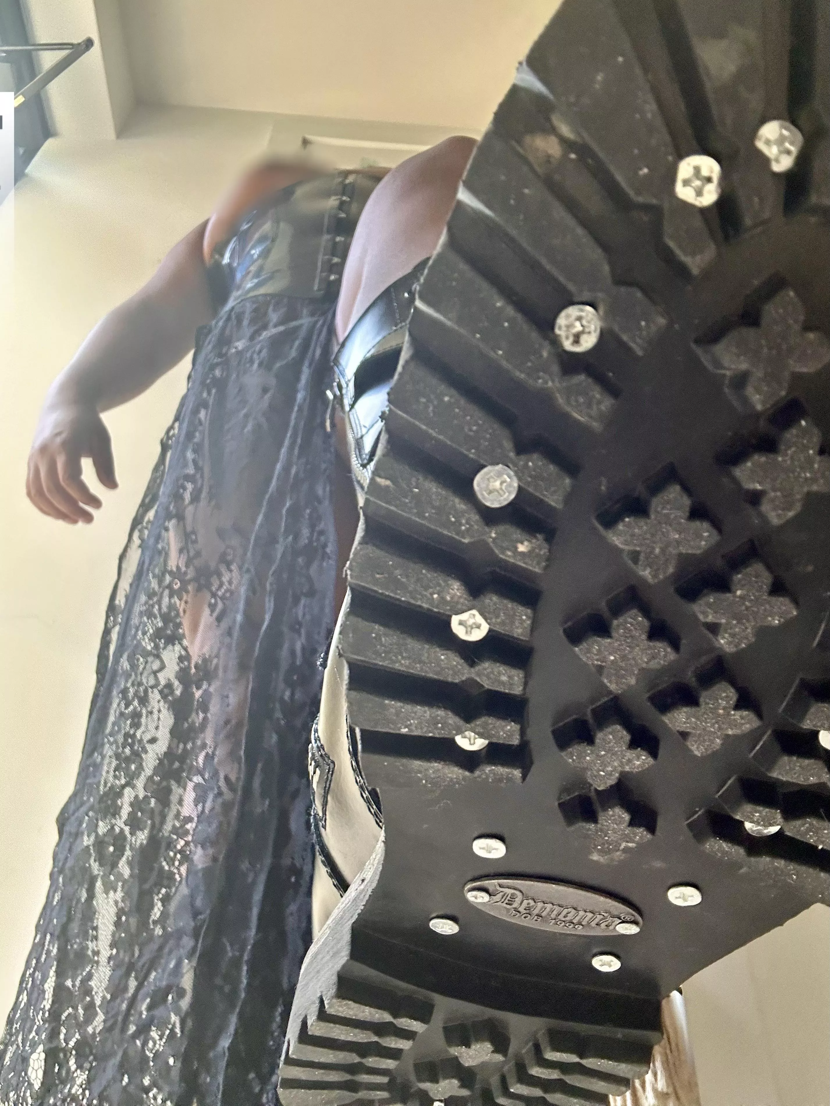 Are you going to be a good boy for me and lick the bottom of my boot?