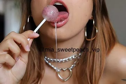 Do you like it sloppy?💦💦