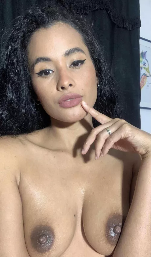 Do you think I'm pretty?