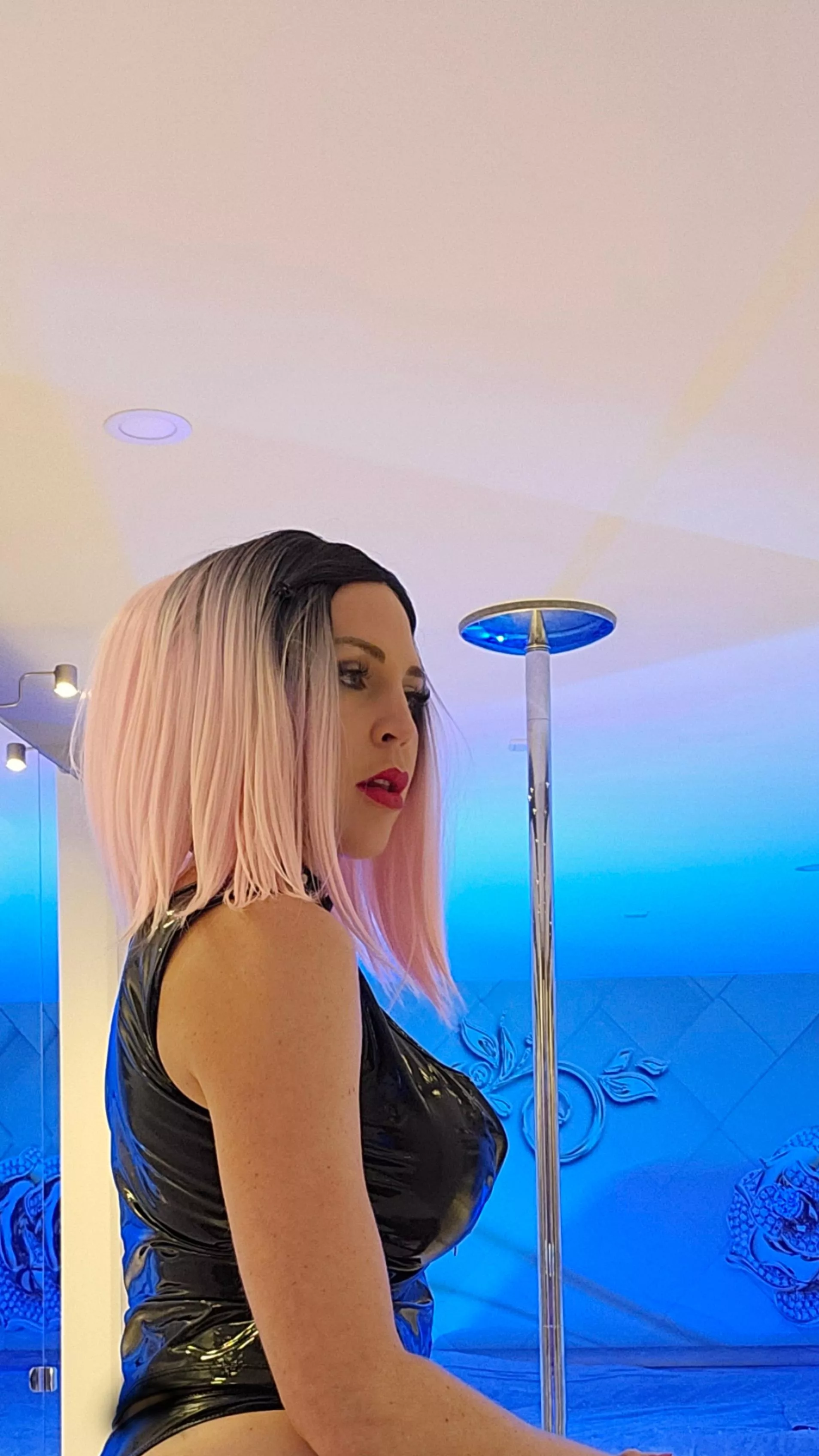 Trophy at night! How do I look