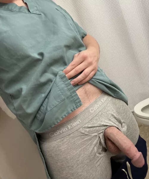 Find me at the hospital (27)