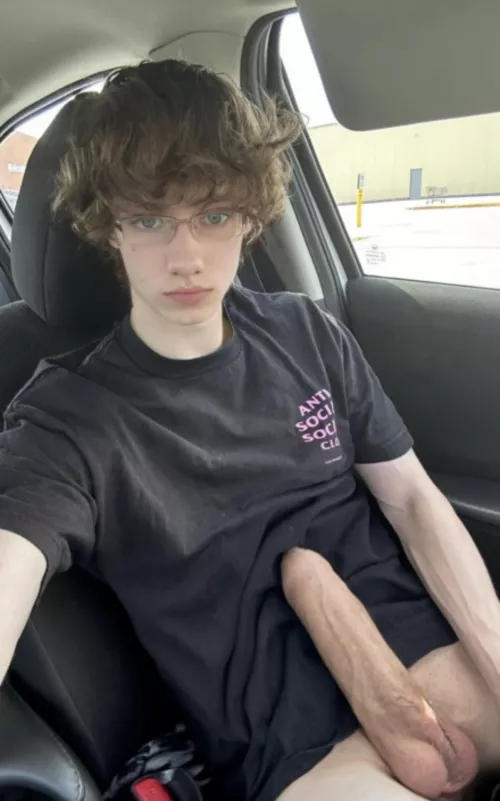 First post ✌️want more?