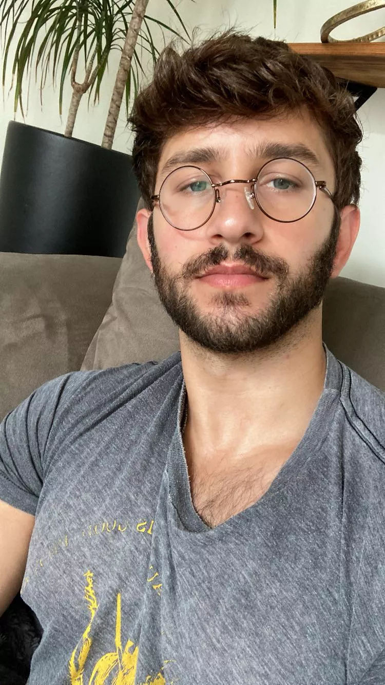 Got some new glasses, what do you think? Be honest