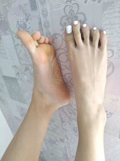 I got my toes painted white recently - do you like them? <3