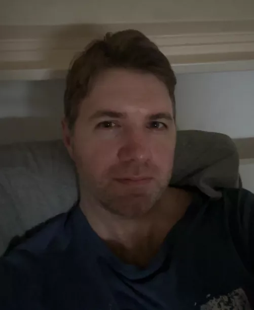 Messy hair selfie. I don’t care (too much :p)