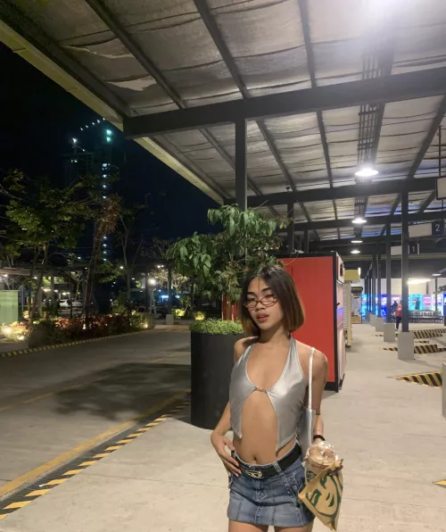 would you wife an filipina ladyboy like me👉🏻🥺👈🏻