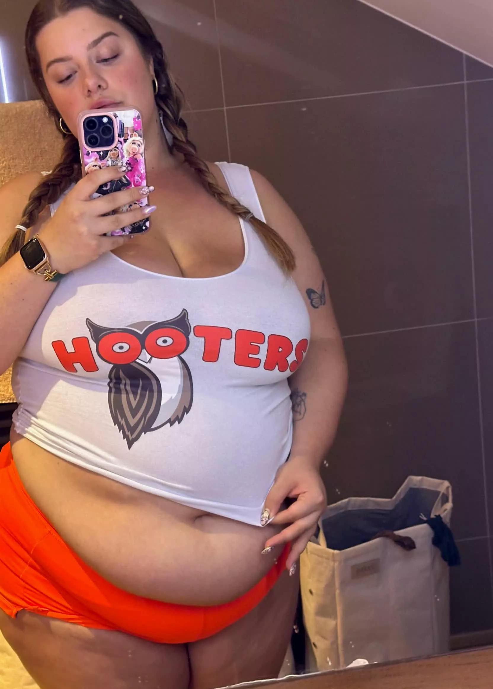 Does my chubby cheek body turn you on