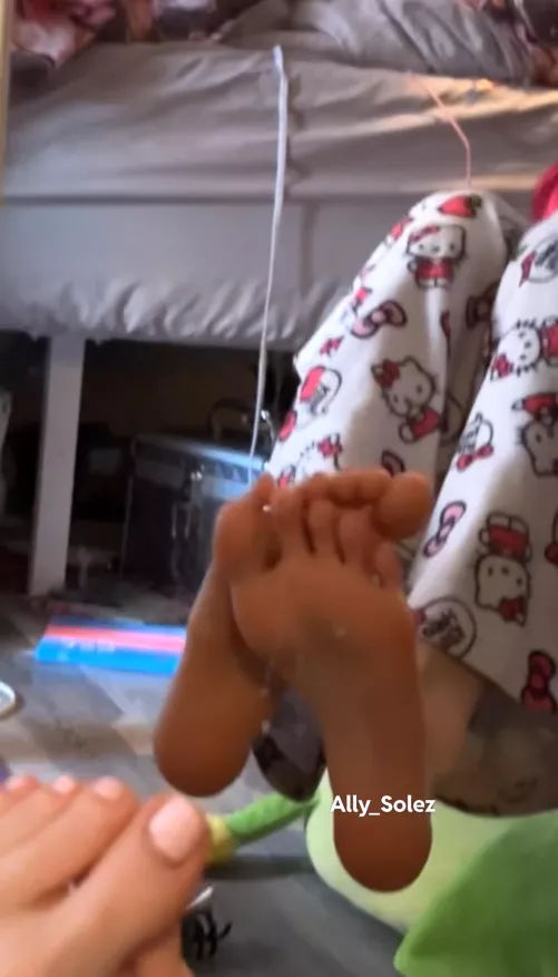 Goon to my teen feet 