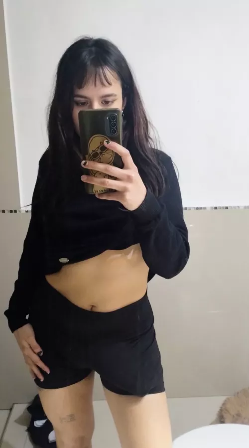 I'm going on our date in very tight pants.