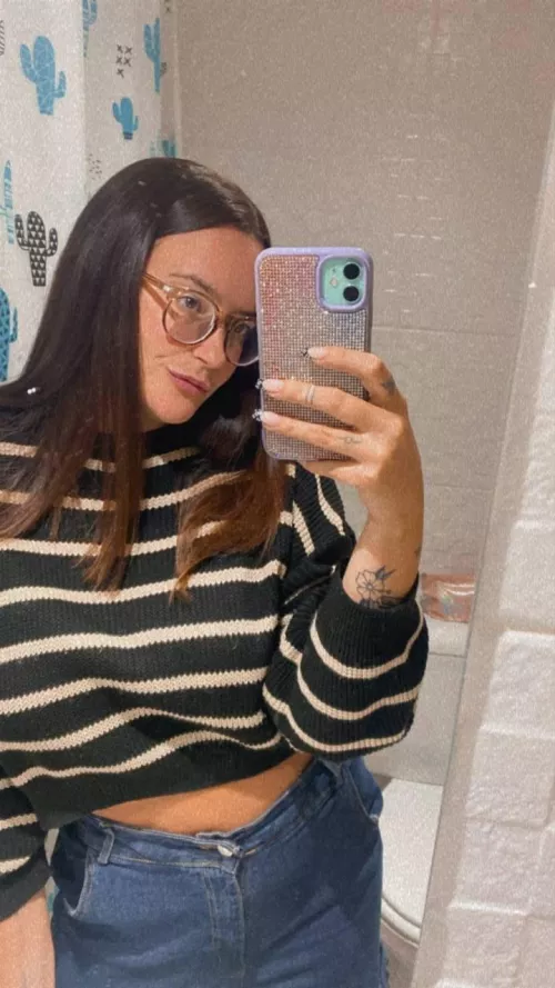 I'm too horny so I'll have o undress