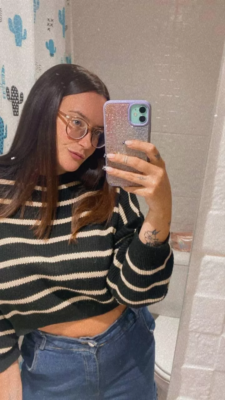 I'm too horny so I'll have o undress