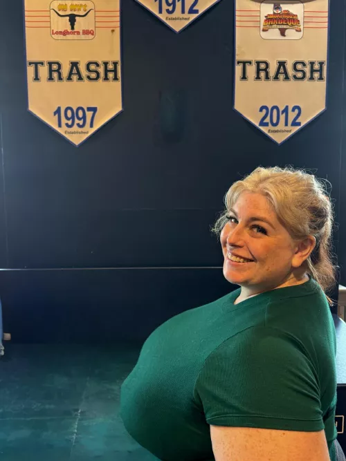It’s me, I’m trash 😌