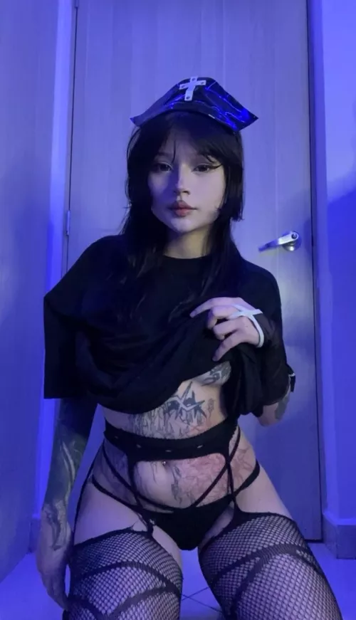 Just turned 19, now I wanna try creampie 