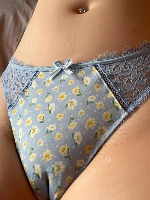 Love how my pussy looks in these <3