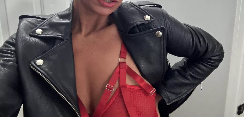 Red Straps with leather babe
