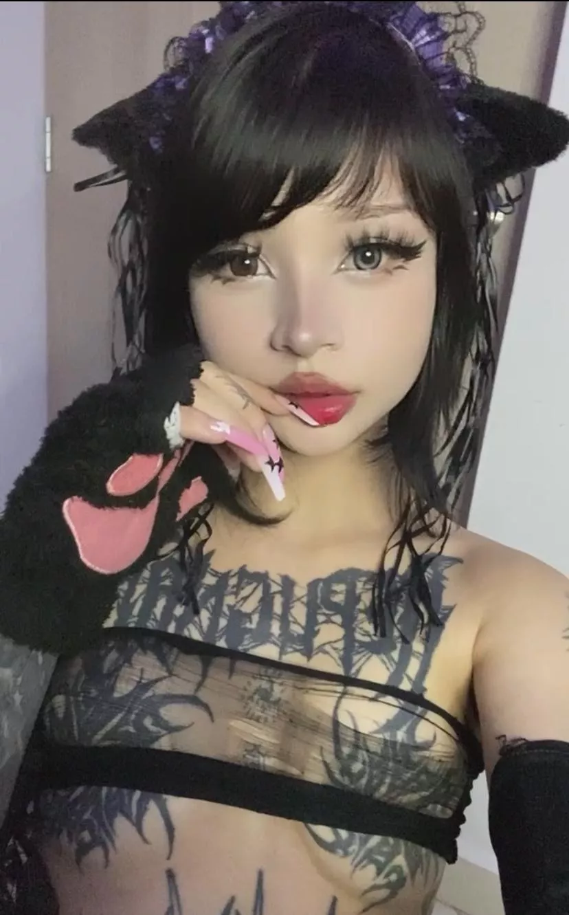 Small tits are the best 