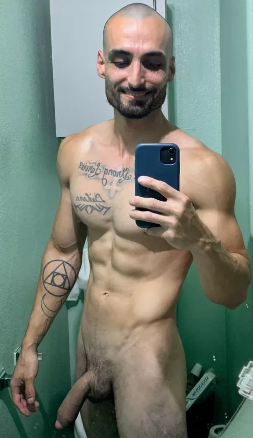 Want to rub [m]y head.